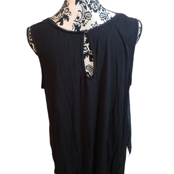Love & legend sheer front high low tank - Picture 5 of 5